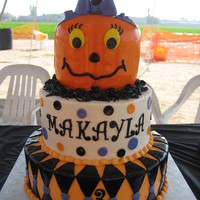 Pumpkin Cake I made this for a a little girl having a party at a pumpkin patch.