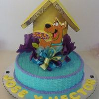 Scooby Doo Cake This was a very simple Birthday Cake for two brothers, 14"x3" with foam a topper. . Names are made with "pastillaje"...