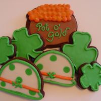 St Pat's Day Cookies a variety of icings