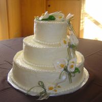 Calla Lily Wedding Cake 