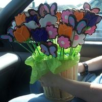 Mother's Day Cookie Bouquet I made this bouquet to take to church for Mother's day. No one wanted to eat them at first, they thought they were for decoration....