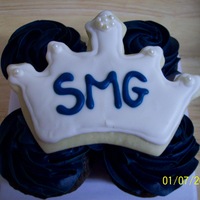 Mini Cupcake Cake 4 cupcakes, with a cookie crown for my aunt's "tiara group..."edible pearl accents on some, edible silver balls on some