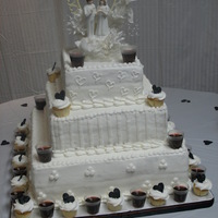 You Really Want Jello Shots And Mini-Cupcakes? My sister, mom and I made my niece and her husband's wedding cake. Her only request is that it had mini cupcakes and jello shots...