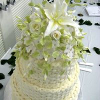 White And Green Floral Wedding Cake 