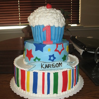 First Birthday boys first birthday. marshmallow fondant stripes and stars and bottom of cupcake.