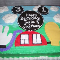 Micky Mouse Clubhouse WASC with buttercream, fondant and modeling chocolate accents.
