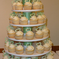 Wedding Cupcake Tower Wedding cupcakes- fondant hearts ,BC icing. TFL!