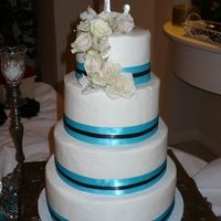 Turquoise & Black very simple design - buttercream icing