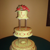 Navidad Almond cake with buttercream frosting