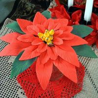 Poinsettia Flower This is a sugar paste flower. I never made one. Just had to try.