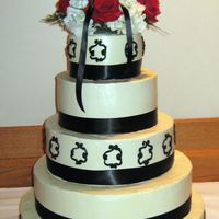 Black And White 5 tier, bottom two are dummies