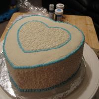 Cornelli Lace Attempt My first time trying to do Cornelli lace. Red velvet cake with cream cheese frosting.