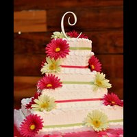 Daisy Wedding Cake 