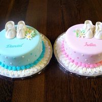 Matching Baby Cakes For two moms sharing a baby shower. One is having a boy and the other a girl.