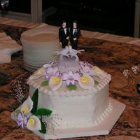 Calla Lily Wedding Cake #3 This is a satellite cake designed to match the main cake and hold the couple's topper.