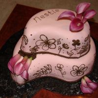 31St Bday Cake (Made By Me To Me!) paisley 2tier cake, bottom was chocolate top was french vanilla, with buttercream icing and covered in fondant. i saw this in the 2009...