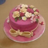 Final Cake For Wilton's Fondant And Gumpaste Class 
