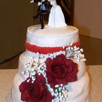100_1797.jpg THIS IS MY FIRST WEDDING CAKE