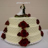 Pastry Pride Cake,white Cake With Fresh Strawbwrries. 