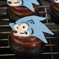Sonic Cupcakes Made these for my nephew's birthday to take to daycare with him. They turned out to be a big hit.