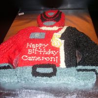 Red Power Ranger Spd Cake I made this by using one 1/2 sheet for the arms neck and shoulders, one 1/4 sheet for the chest , and one 8 inch round for the helmet....