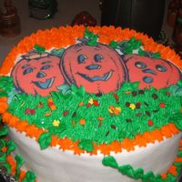 Pumpkins the pumpkins are on edible paper, the rest is buttercream icing