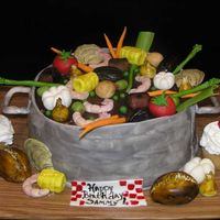 Sammy's Pot I got the idea for this cake from the Austin cake show. It was MaryAnn's, who I think on here is moydear. It was my favorite cake...