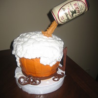 Filler Up! variation to my beer mug....added the pouring beer can and pretzels as my other half wasn't sure what it was when he first saw it.......