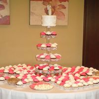 Hot Pink Wedding Cc Tower 200Choc/French Van cc's with 6" cutting cake. All buttercream-cc's are swirled. First tower