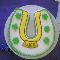 Lucky Horse Shoe This was a desplay cake for St. Patty's Day