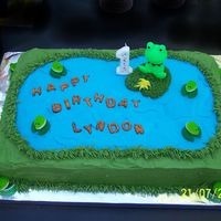 Frogs On The Pond Cake 