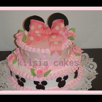 Minnie Cake merengue icing, with fondant details