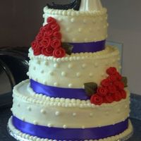 1St Wedding Cake! my 1st wedding cake. short notice for a friend called to active duty in the military. learned alot and i can definately see all my mistakes...