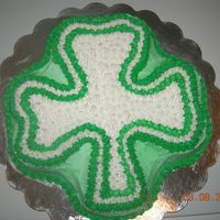 Shamrock Cake Totally done w/ tip 12