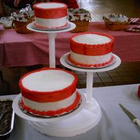School Ending I did this in red and white using a ribbon. First time doing cake this large.
