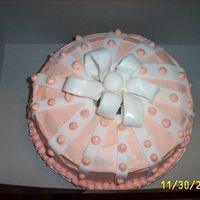 Bow Cake 