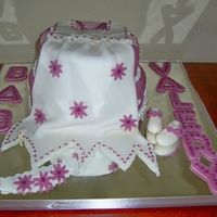 Baby Dress Este es mi bebe, muy satisfecha con lo logrado, es un 8 y un 10, ponque, todo en pasta que yo misma prepare, quedo exquisito y bello, (eso...