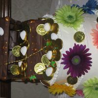 Treasures Of Happiness Couple got engaged at the Keys and mother of bride want a treasure chest and gerber daisys for bidal shower. This is what I came up with....