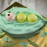 Peas In A Pod Based on a cake done by Cake Girls that the client sent me. All fondant