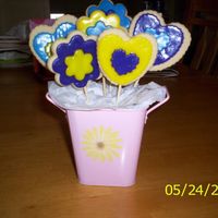 Cookie Bouquet I made these for my kids' teachers at the end of the year.