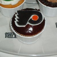 Philadelphia! One of three different cupcakes I made for a friend's 40th birthday. Fondant topper