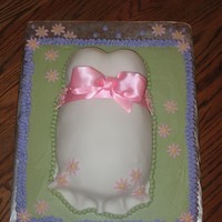Belly Baby Shower Cake 