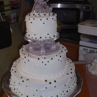 White Daisy Wedding Cake 