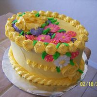 Practices_011~0.jpg yellow cake with strawberry filling and bc