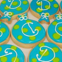 Balloons Balloon cookies for a little girl. D monogram. This was this only pic I had of them. They were cute IRL. TFL!