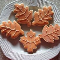 Fall Leaves Just some quick cookies for my son's preschool class. I had to make them all the same to avoid fights at school. :-) They're NFSC...