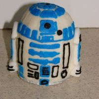 R-2 D-2 Cupcake This was a labor of love. The black icing was store bought and was wretched! It was before I knew about CC and learned how to make my own...