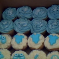 Baby Blue Baby Shower Cupcakes 