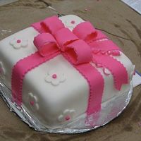 Pink Bow Tie cake during wilton class