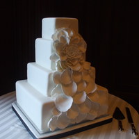 Cascading Flower Petals 14,10,7,5 White fondant with white gumpaste flower petals